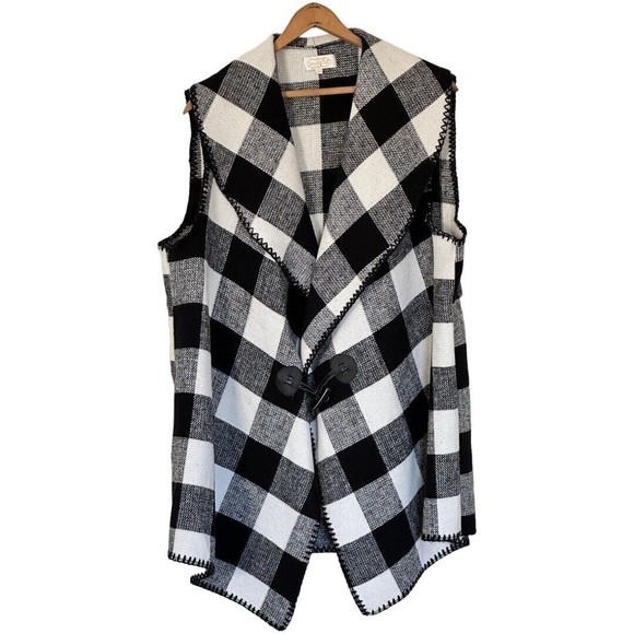 Mud Pie women’s black plaid blanket vest one size fits most - Picture 2 of 8